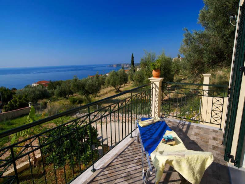 Eleftheria Apartments Vlachata Eksteriør bilde
